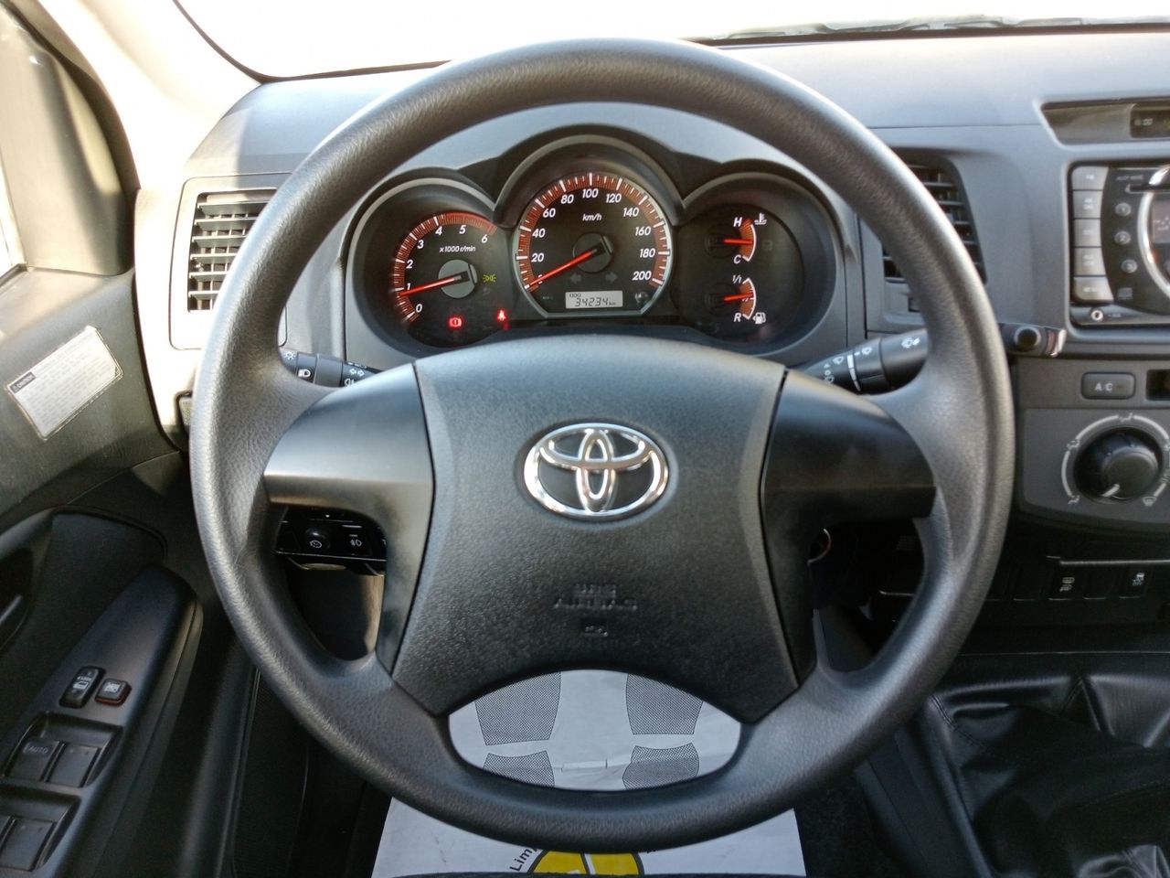 Foto Toyota Hilux 7