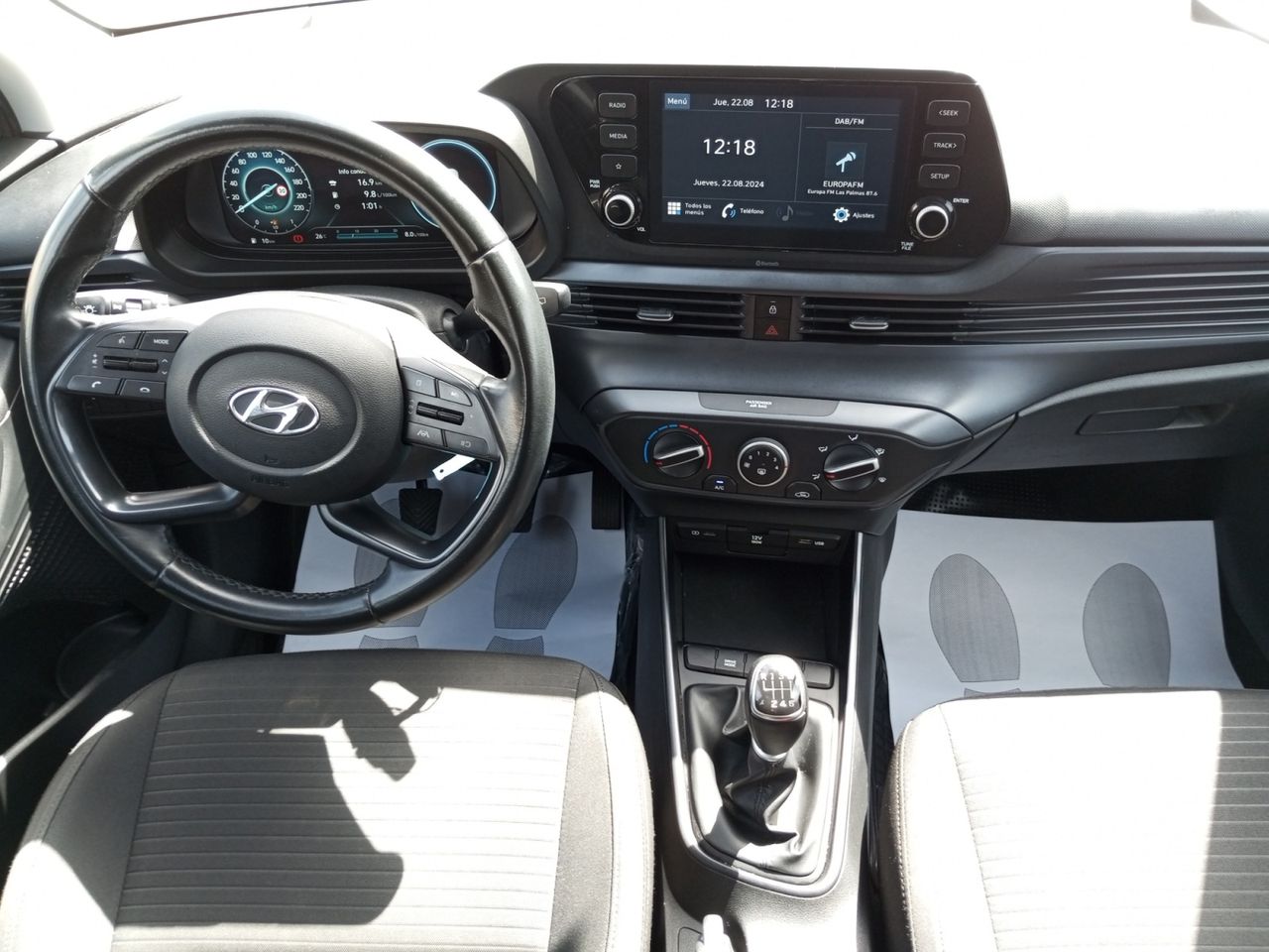 Foto Hyundai i20 6