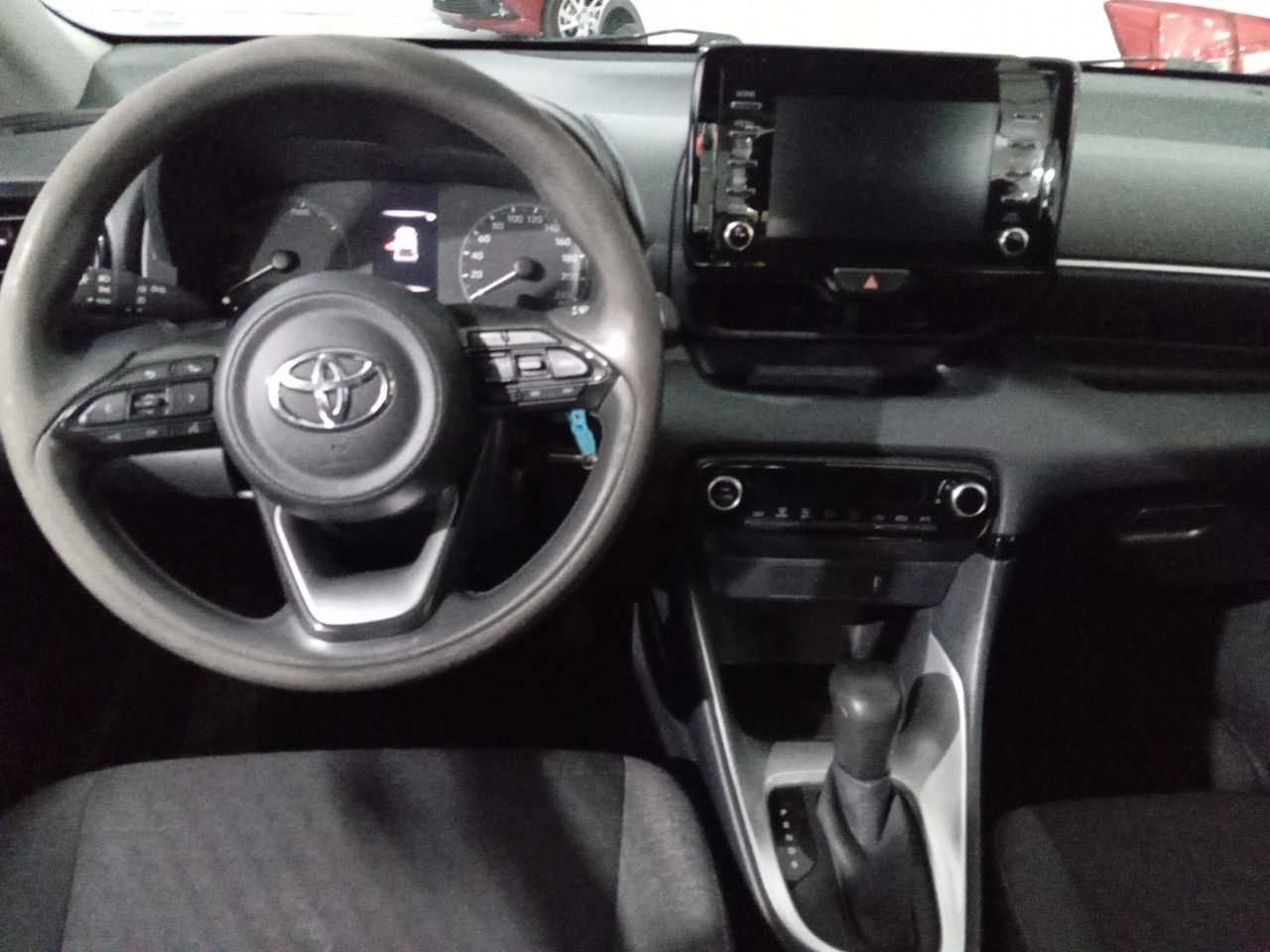 Foto Toyota Yaris 6