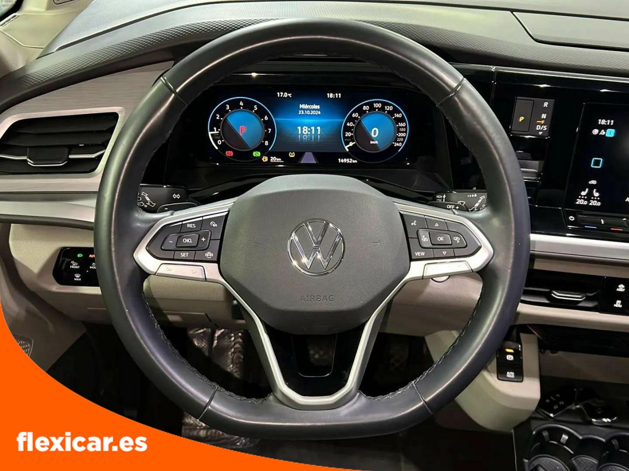 Foto Volkswagen Multivan 21