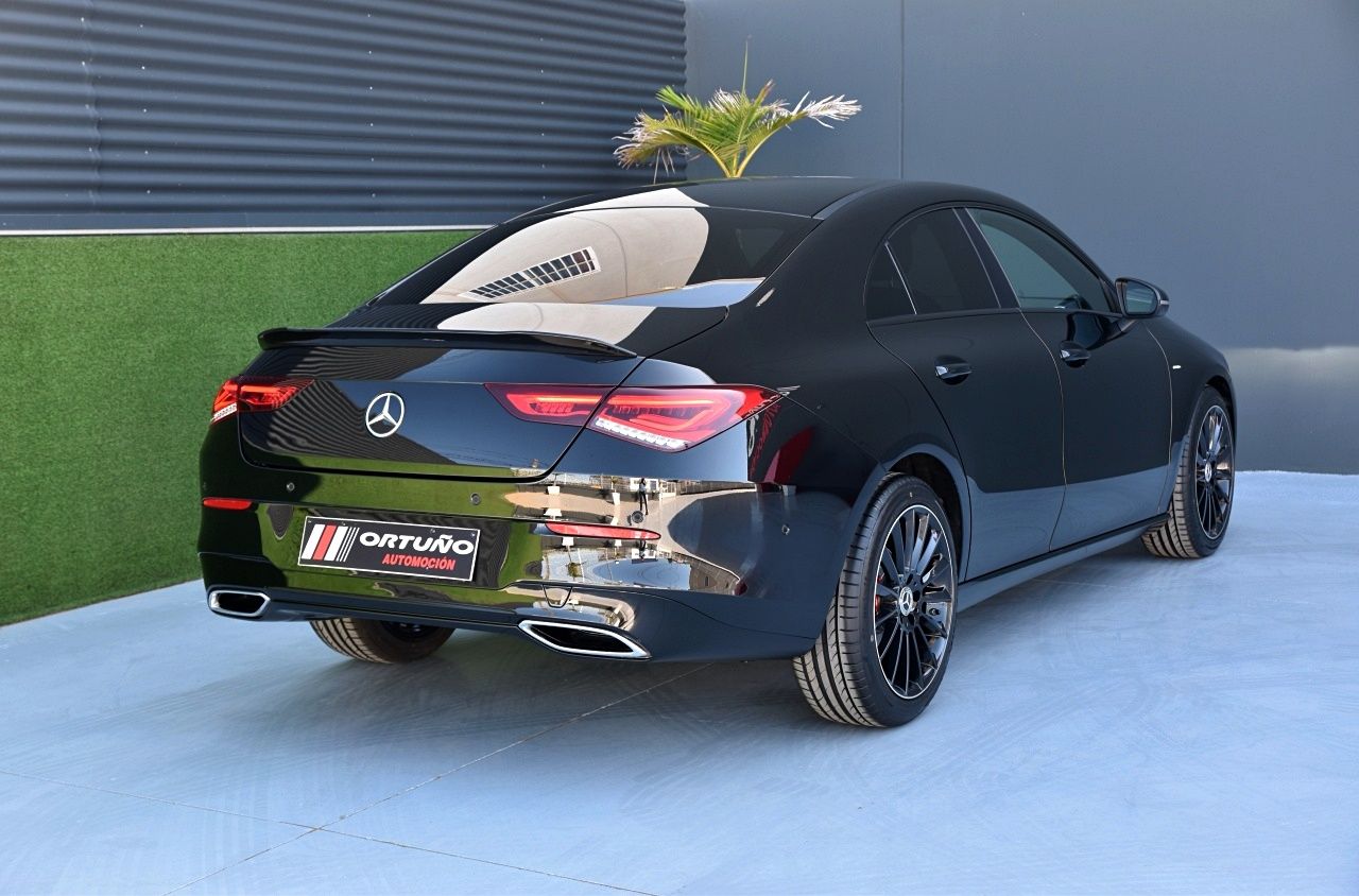 Foto Mercedes-Benz Clase CLA 42