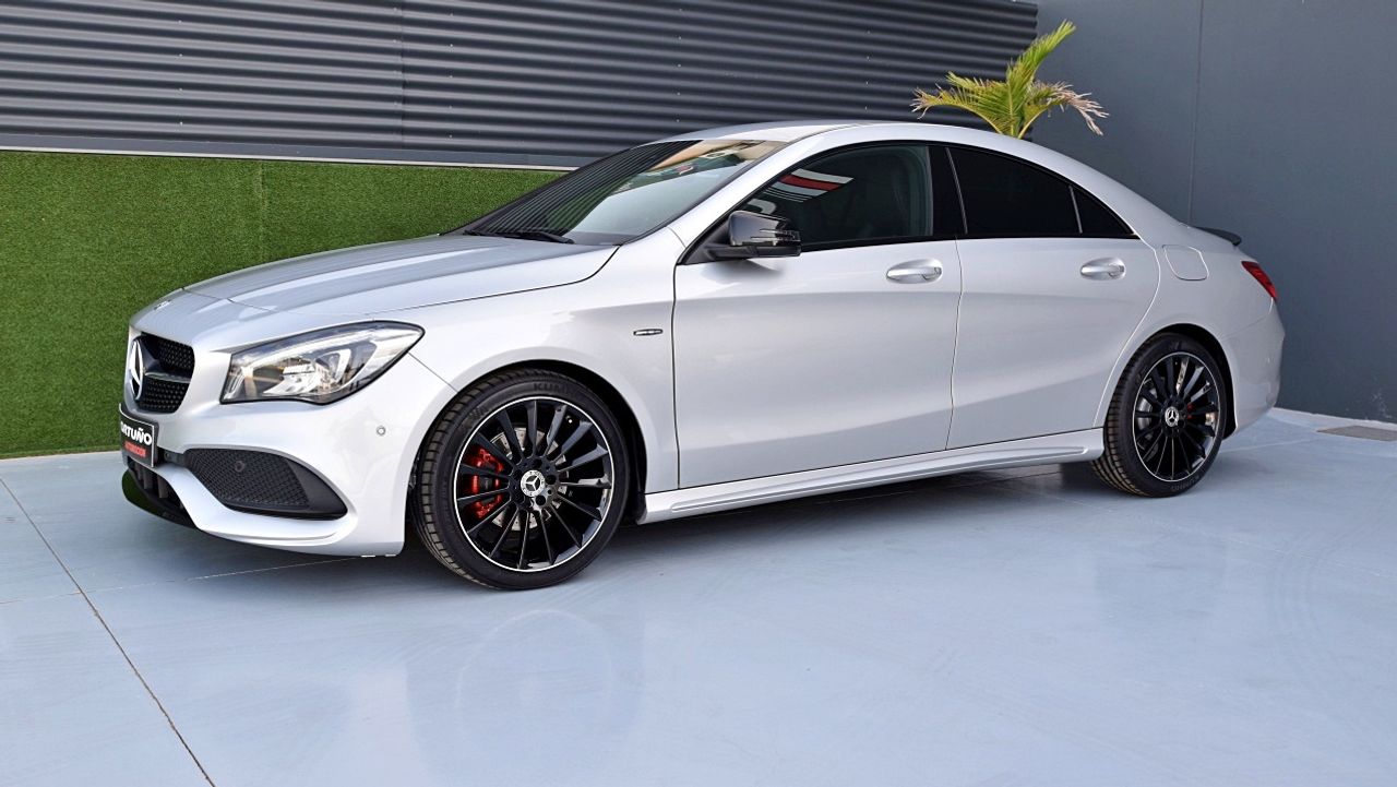 Foto Mercedes-Benz Clase CLA 28