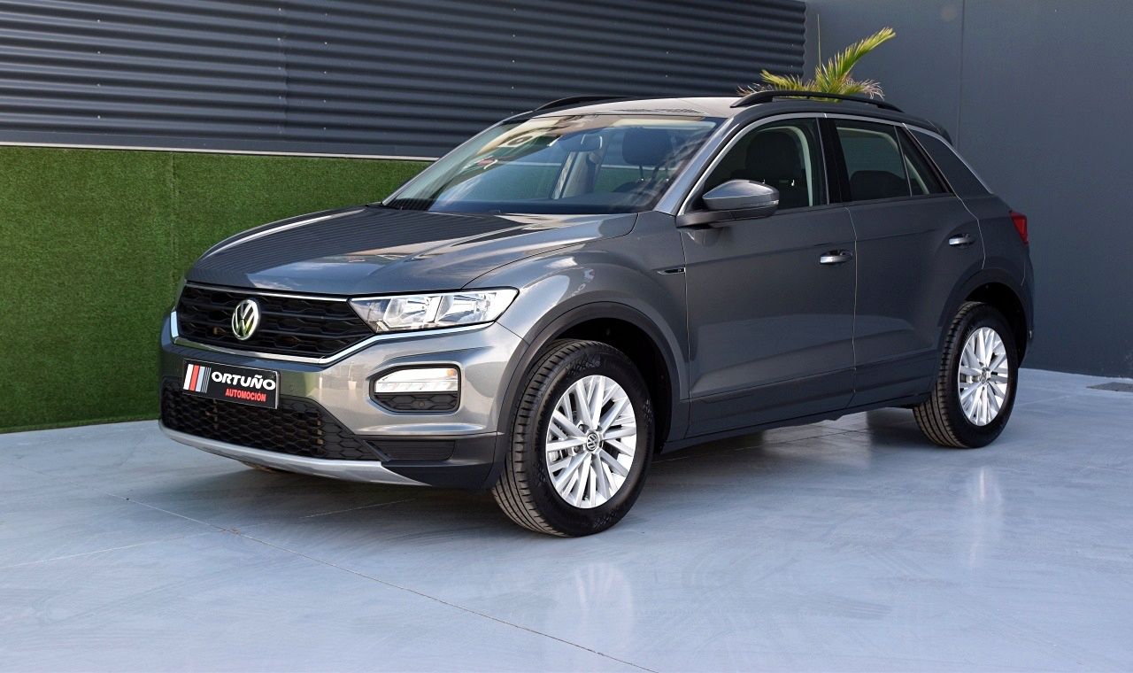 Foto Volkswagen T-Roc 25