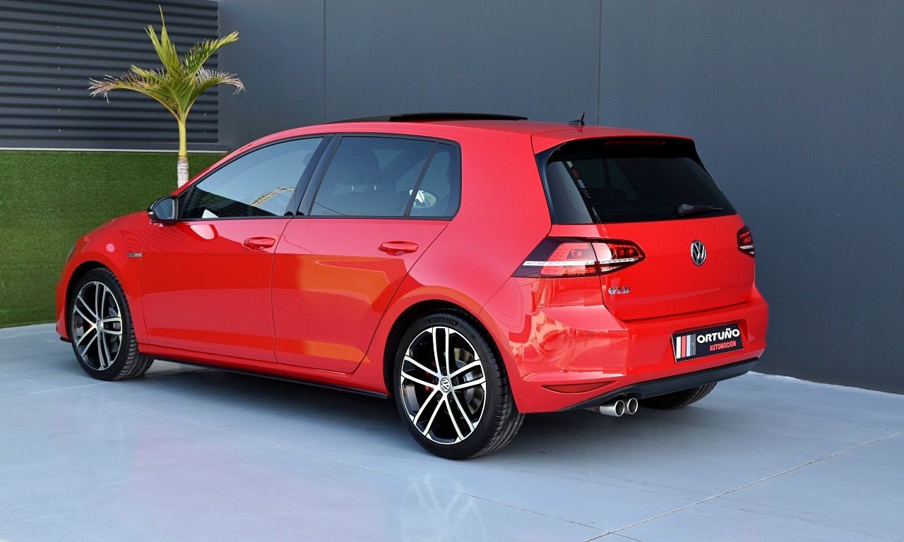 Foto Volkswagen Golf 48