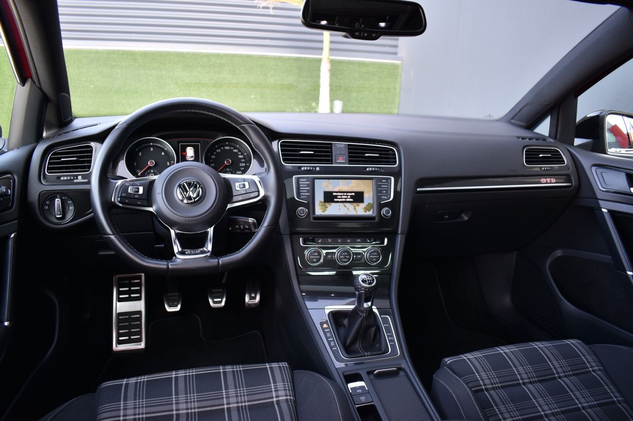 Foto Volkswagen Golf 10