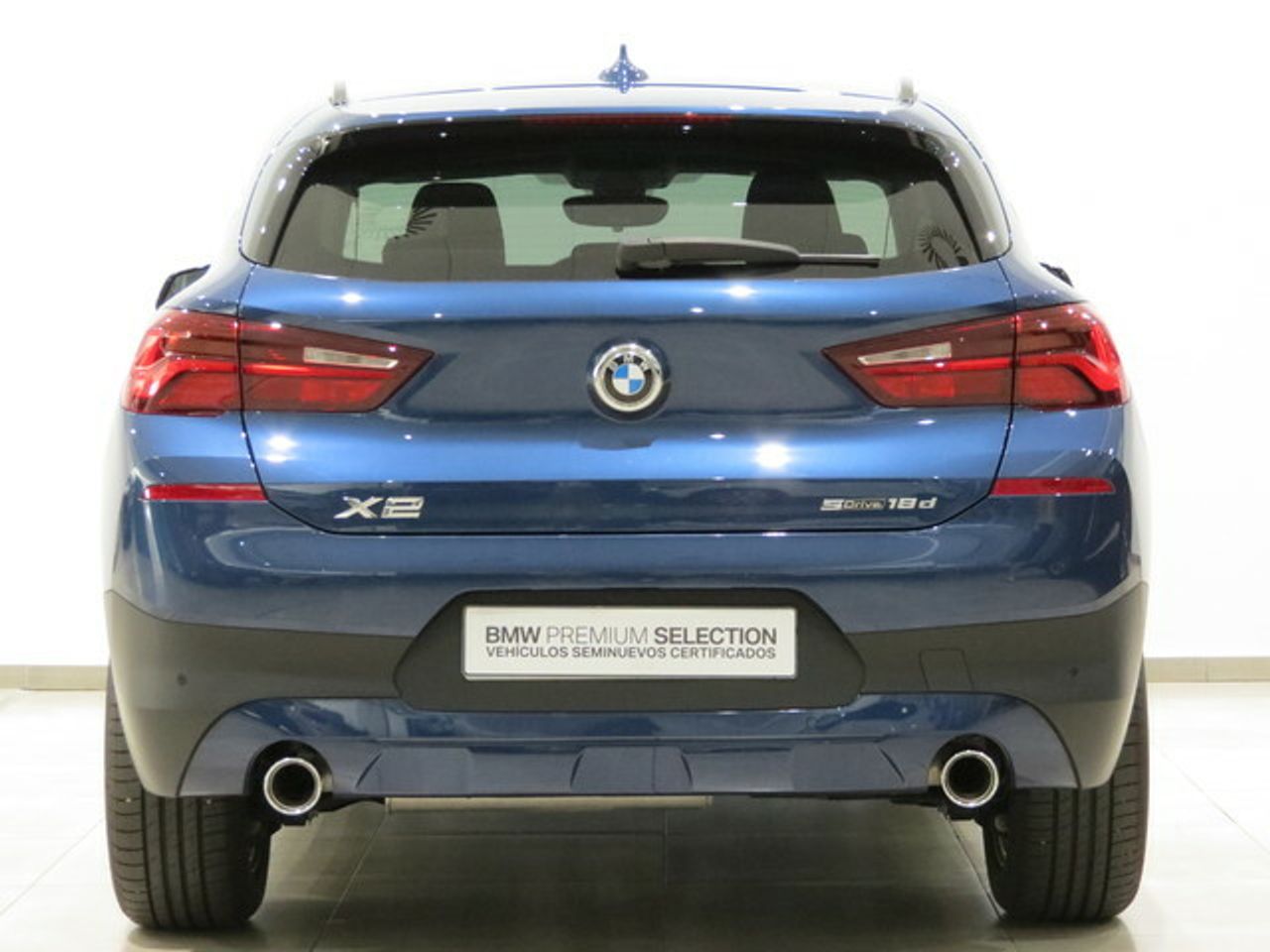 Foto BMW X2 4