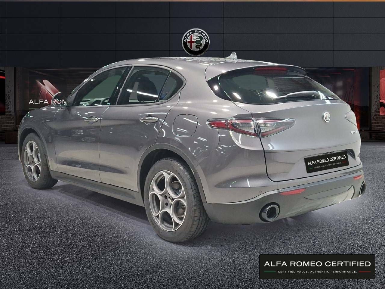 Foto Alfa Romeo Stelvio 7