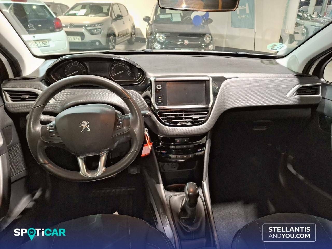 Foto Peugeot 2008 8