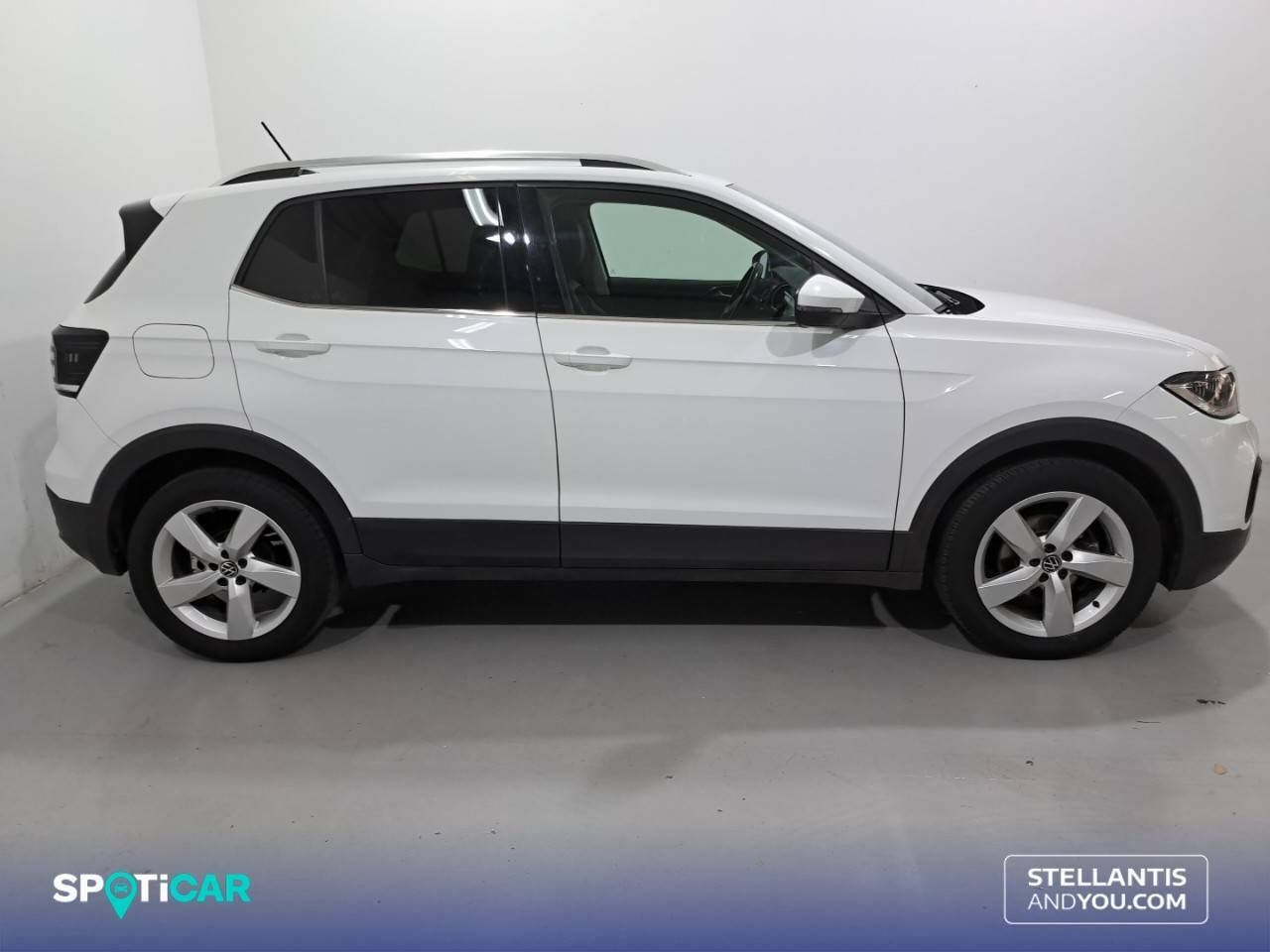 Foto Volkswagen T-Cross 4