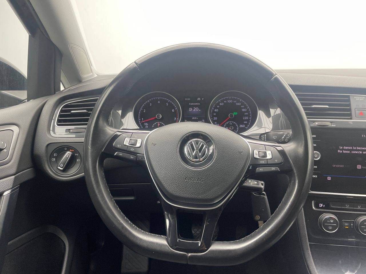 Foto Volkswagen Golf 17