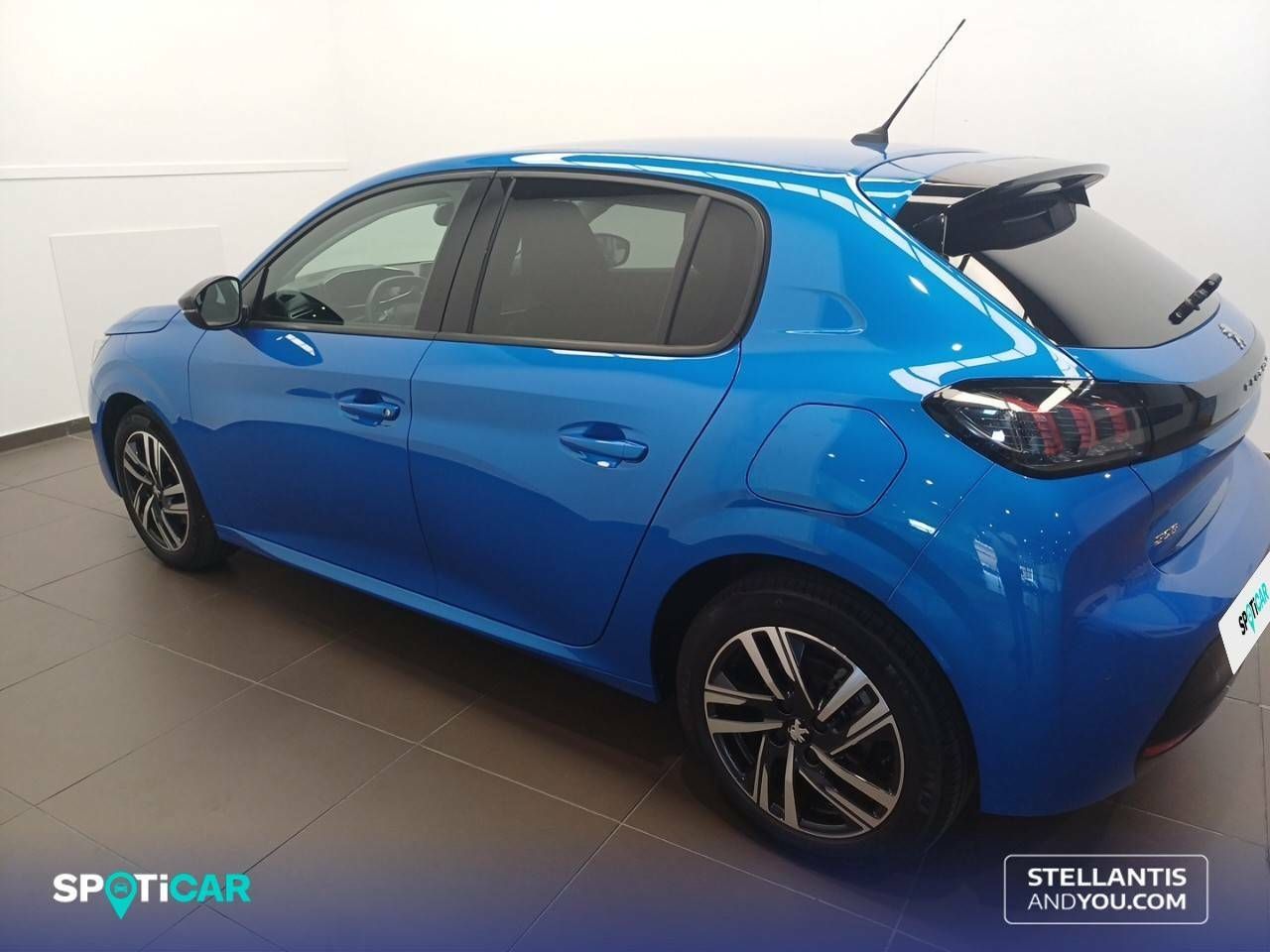 Foto Peugeot 208 7