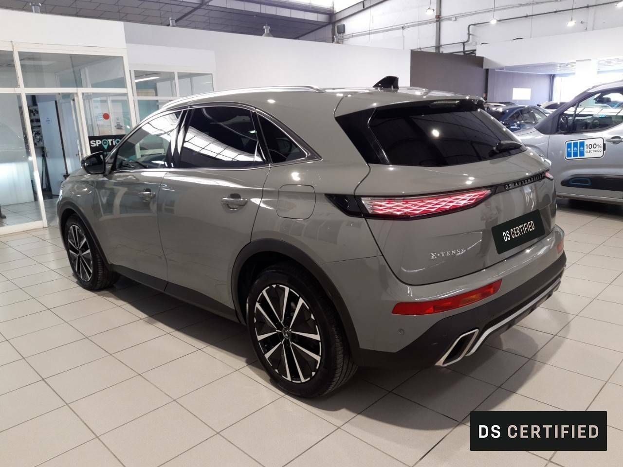 Foto DS Automobiles DS 7 Crossback 7