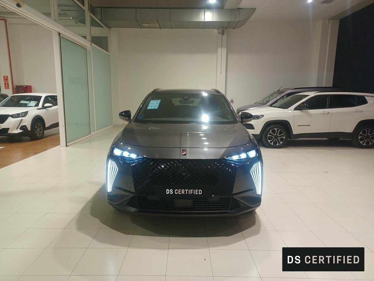 Foto DS Automobiles DS 7 Crossback 2