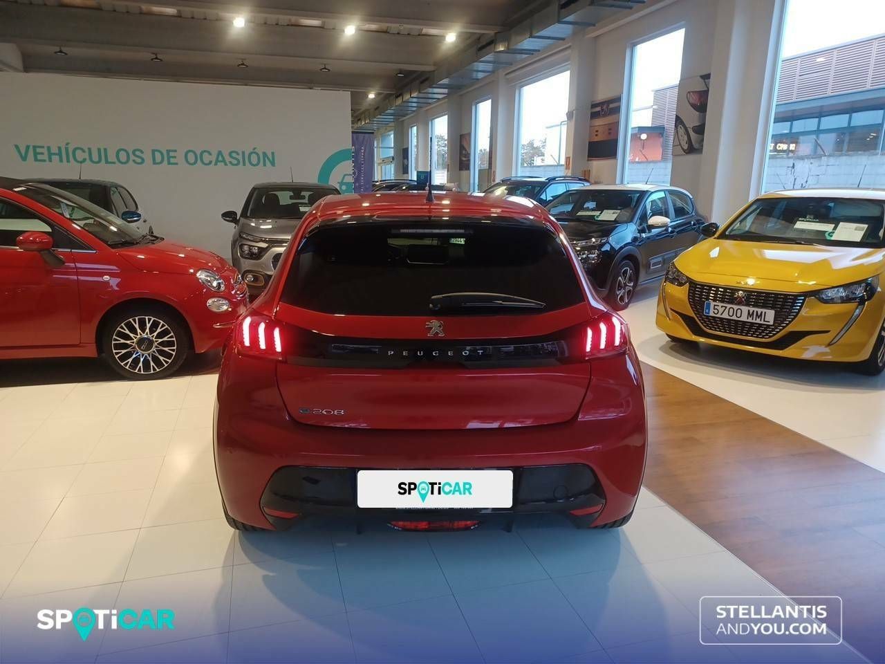 Foto Peugeot 208 5