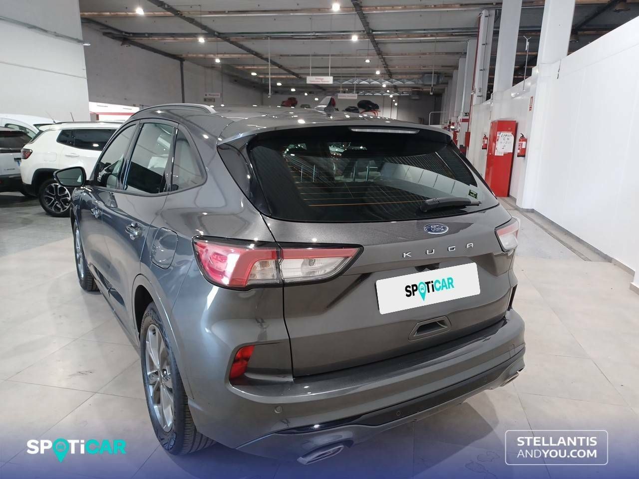 Foto Ford Kuga 7