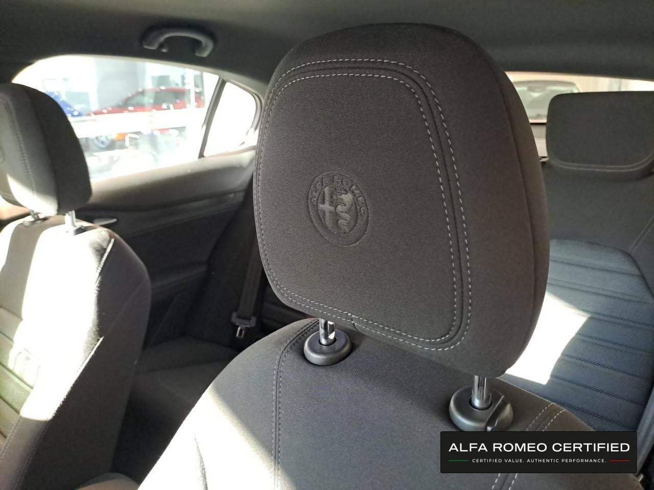 Foto Alfa Romeo Stelvio 19