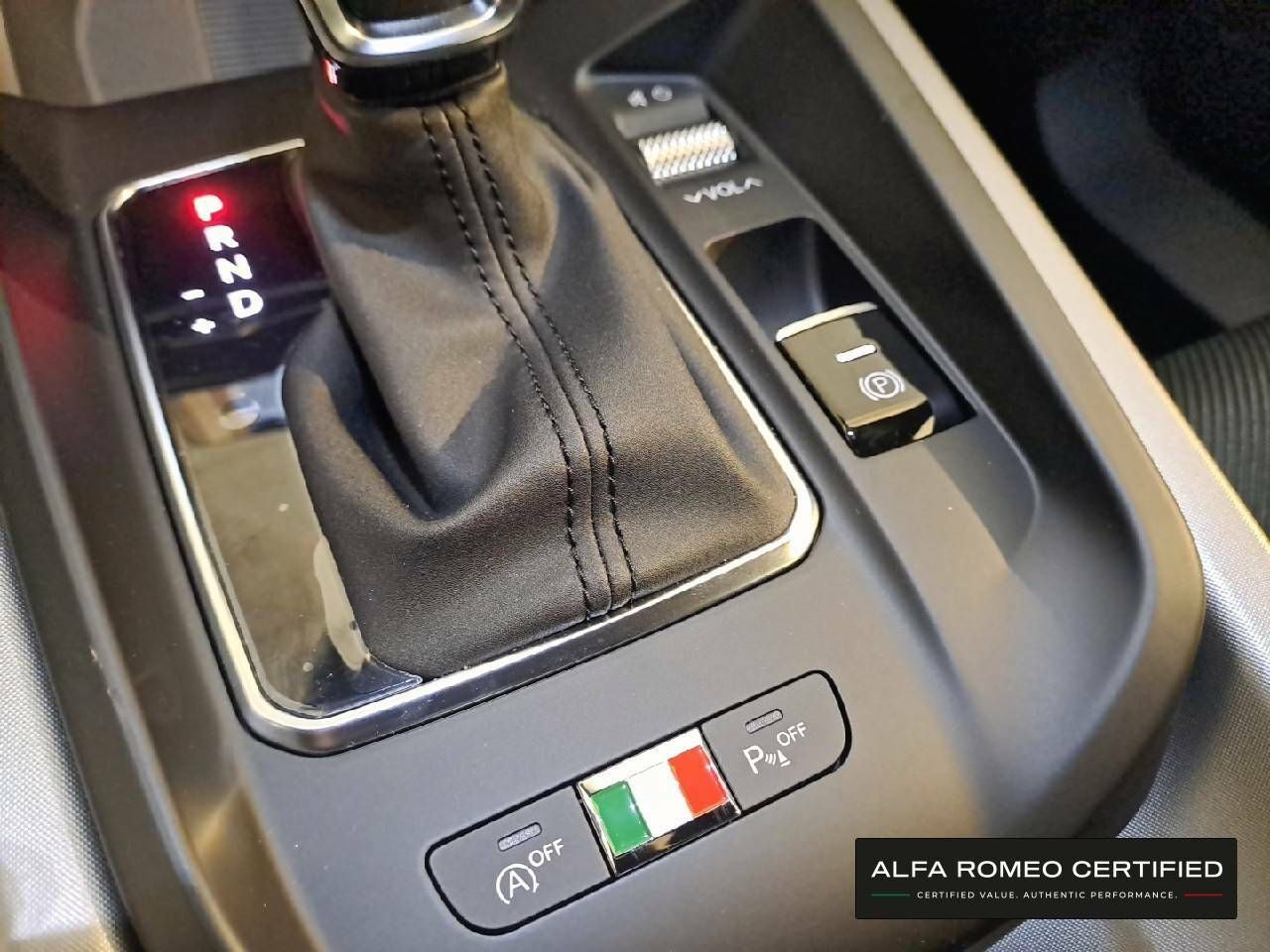 Foto Alfa Romeo Tonale 16