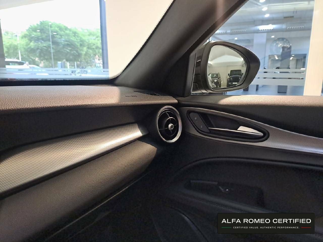 Foto Alfa Romeo Stelvio 15