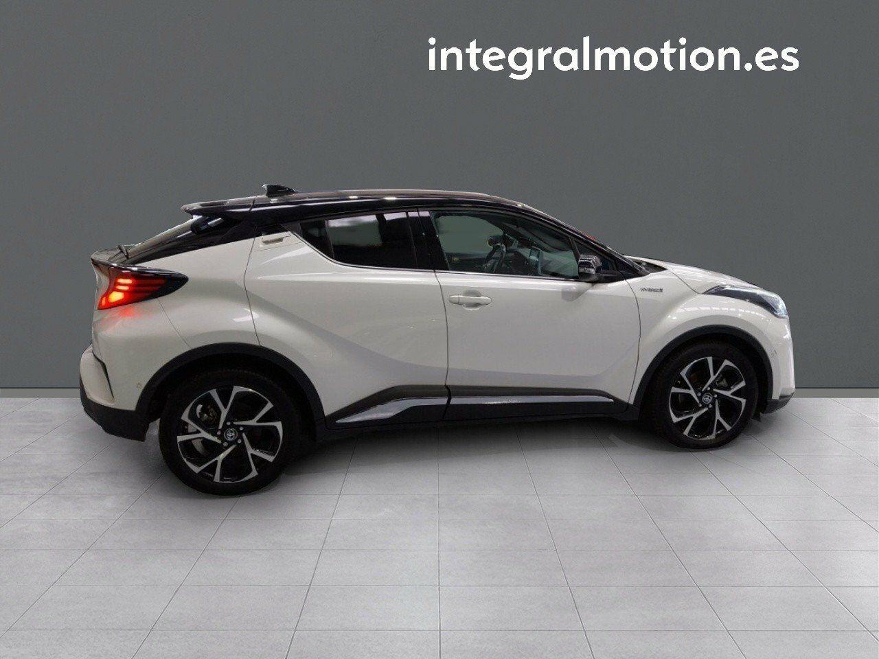 Foto Toyota C-HR 26