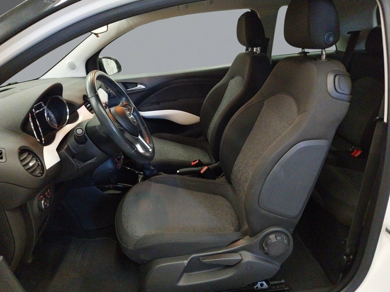 Foto Opel Adam 6