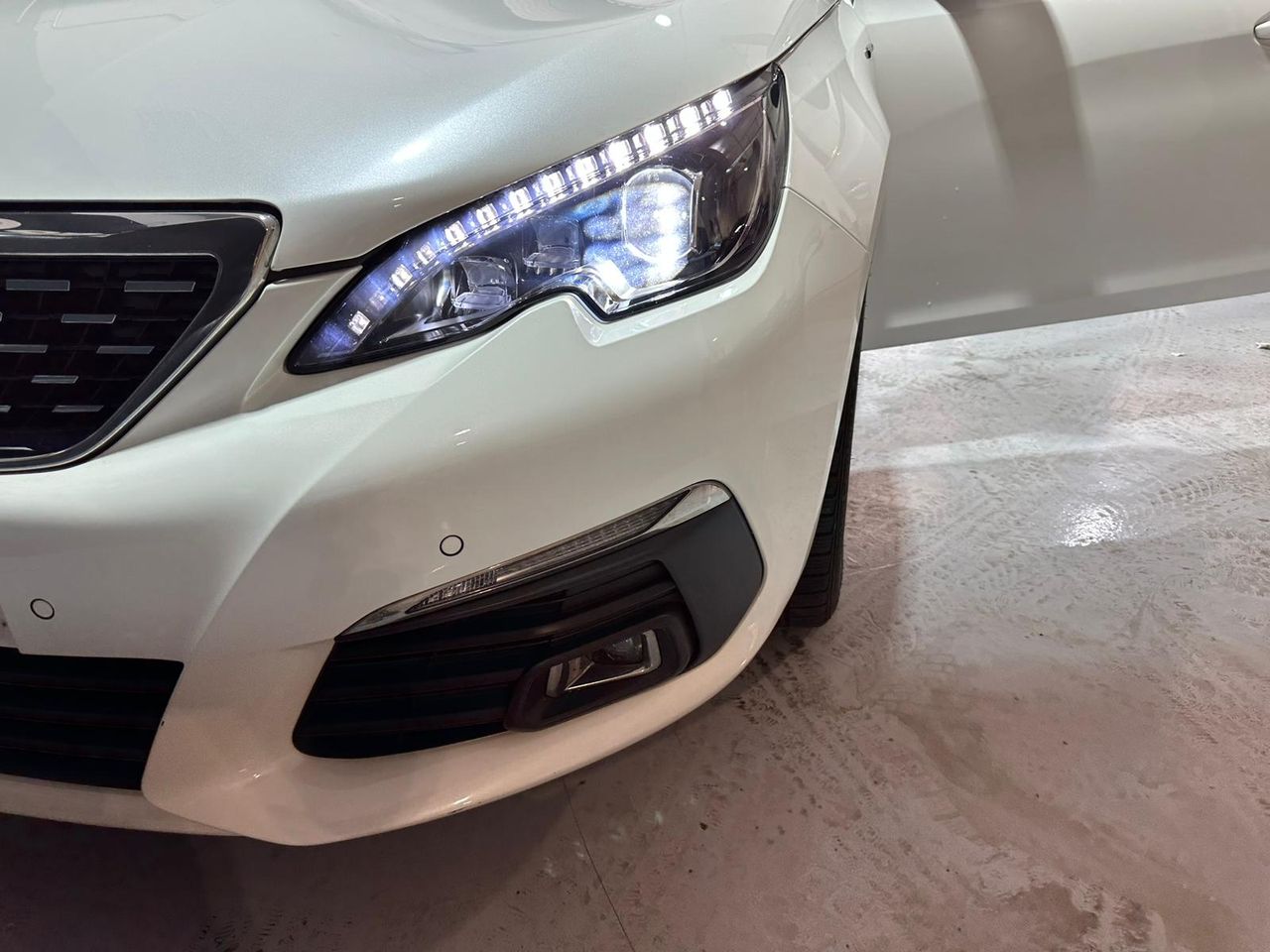 Foto Peugeot 308 11