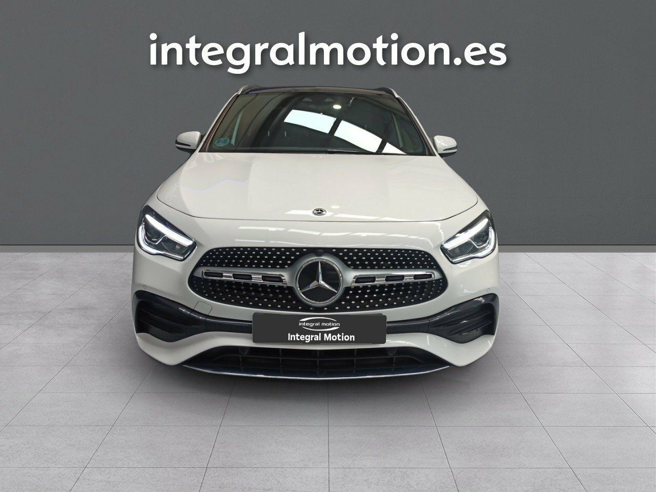 Foto Mercedes-Benz Clase GLA 2