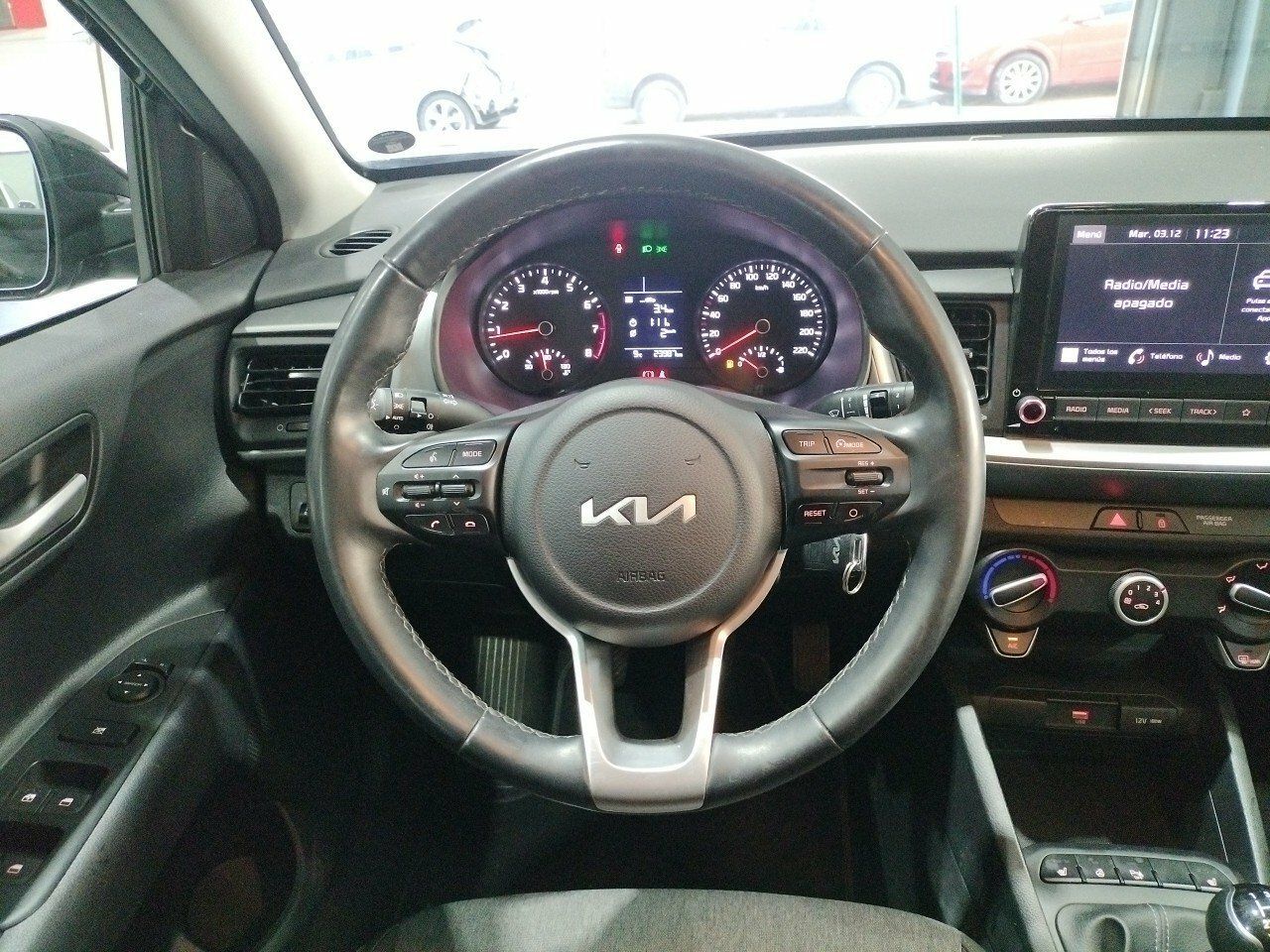 Foto Kia Stonic 11