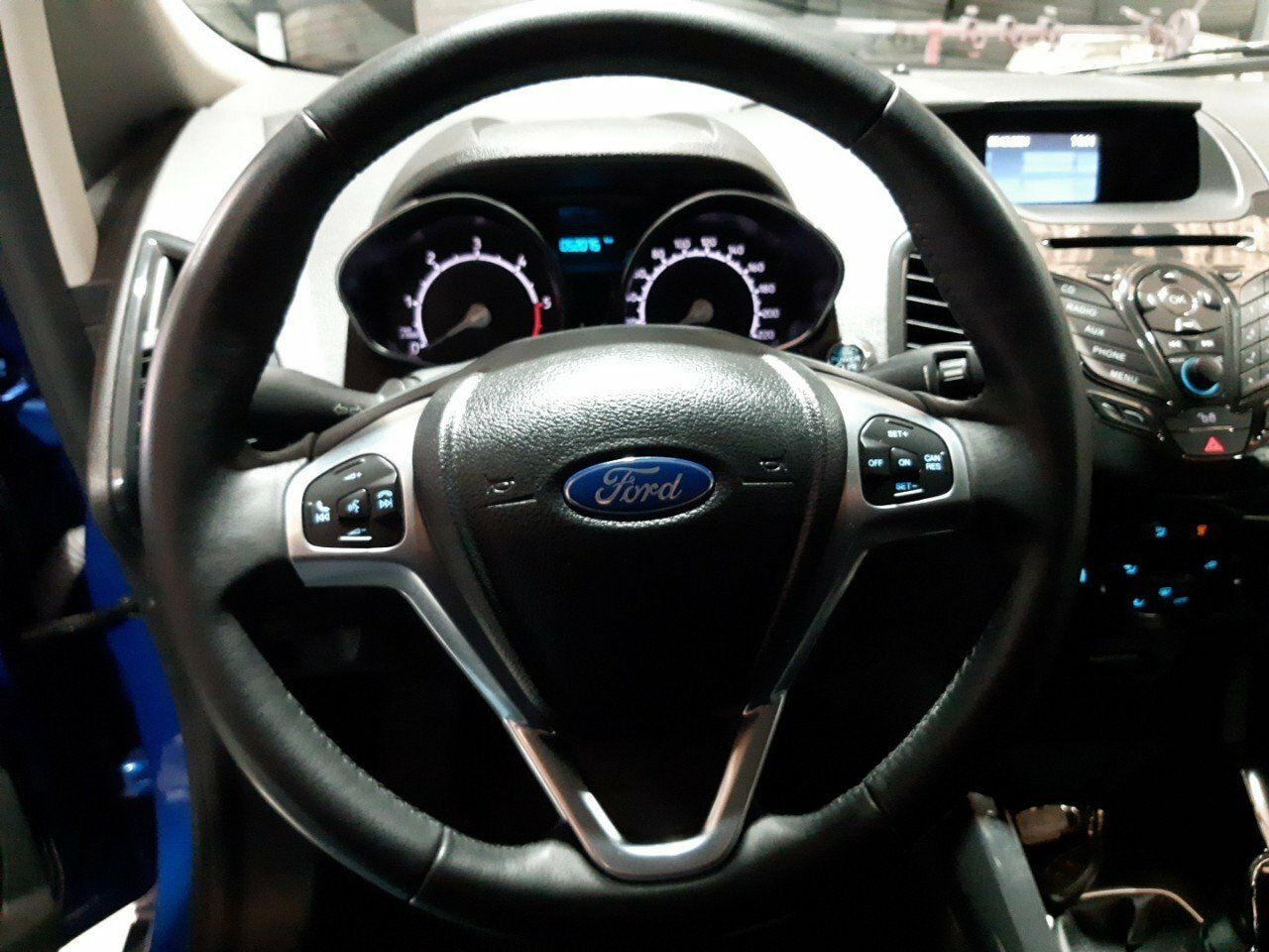 Foto Ford Ecosport 11