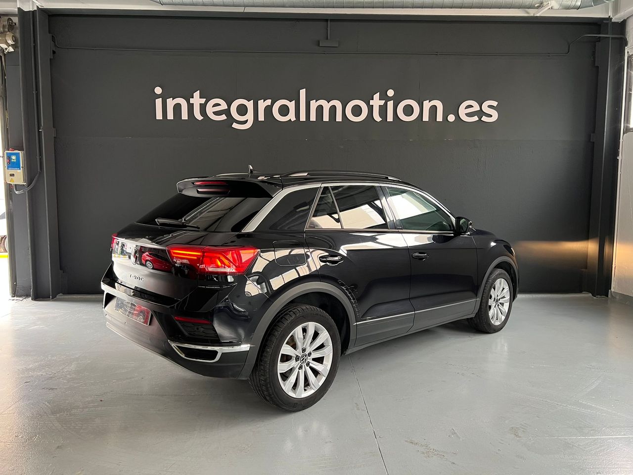 Foto Volkswagen T-Roc 4