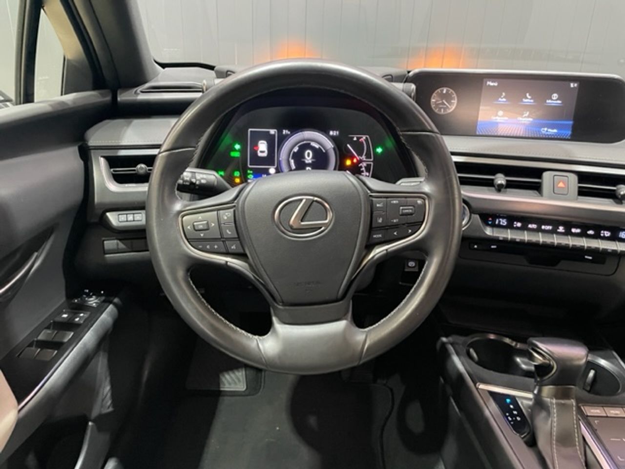 Foto Lexus UX 19