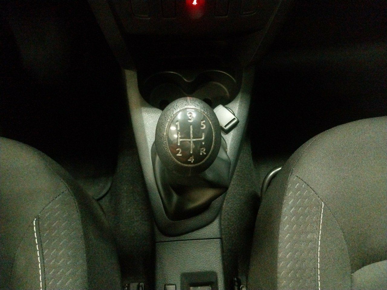 Foto Dacia Sandero 18