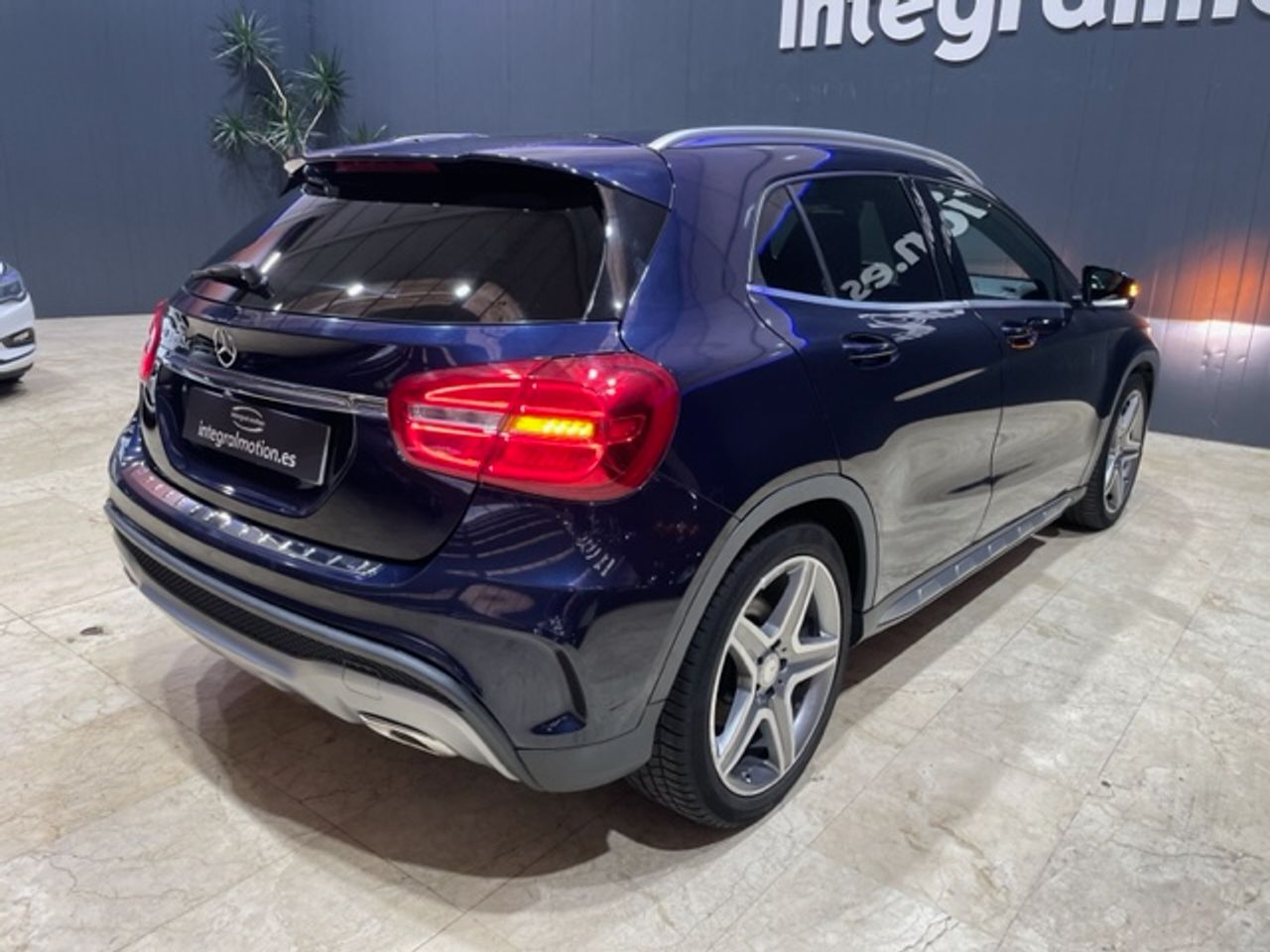 Foto Mercedes-Benz Clase GLA 17