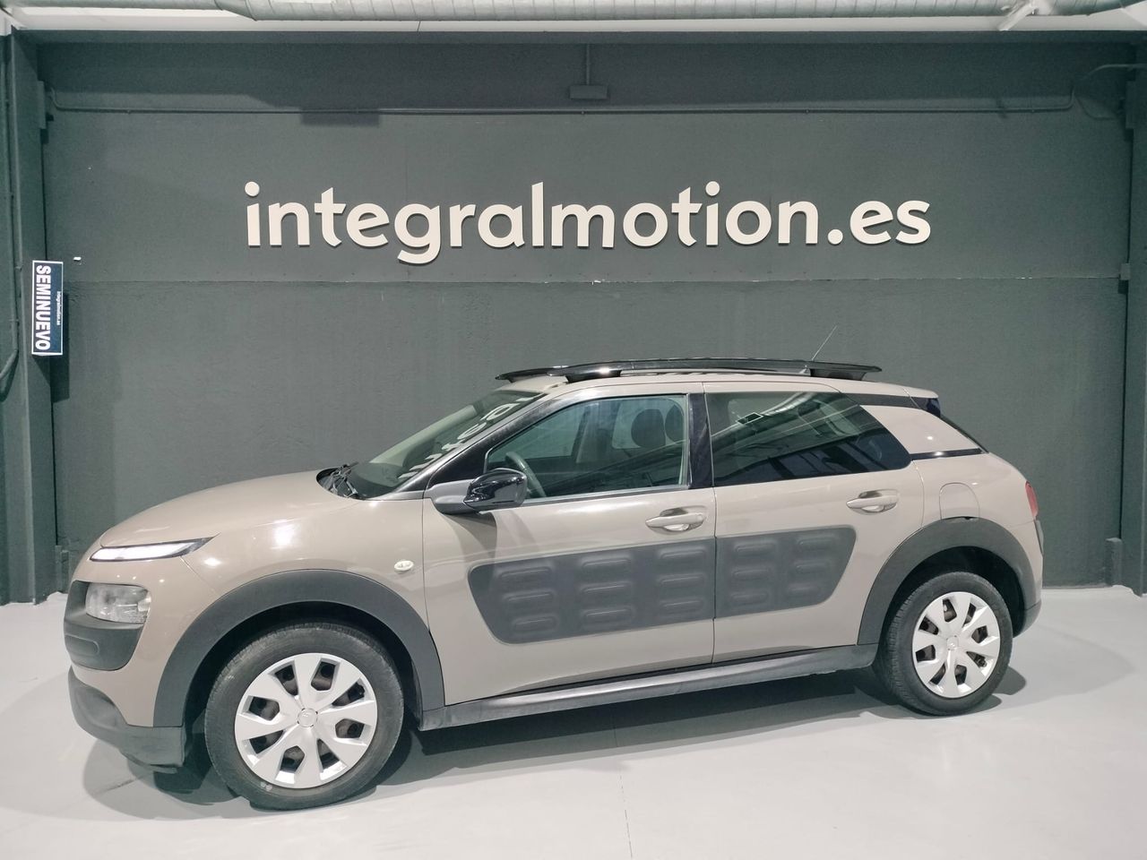 Foto Citroën C4 Cactus 1