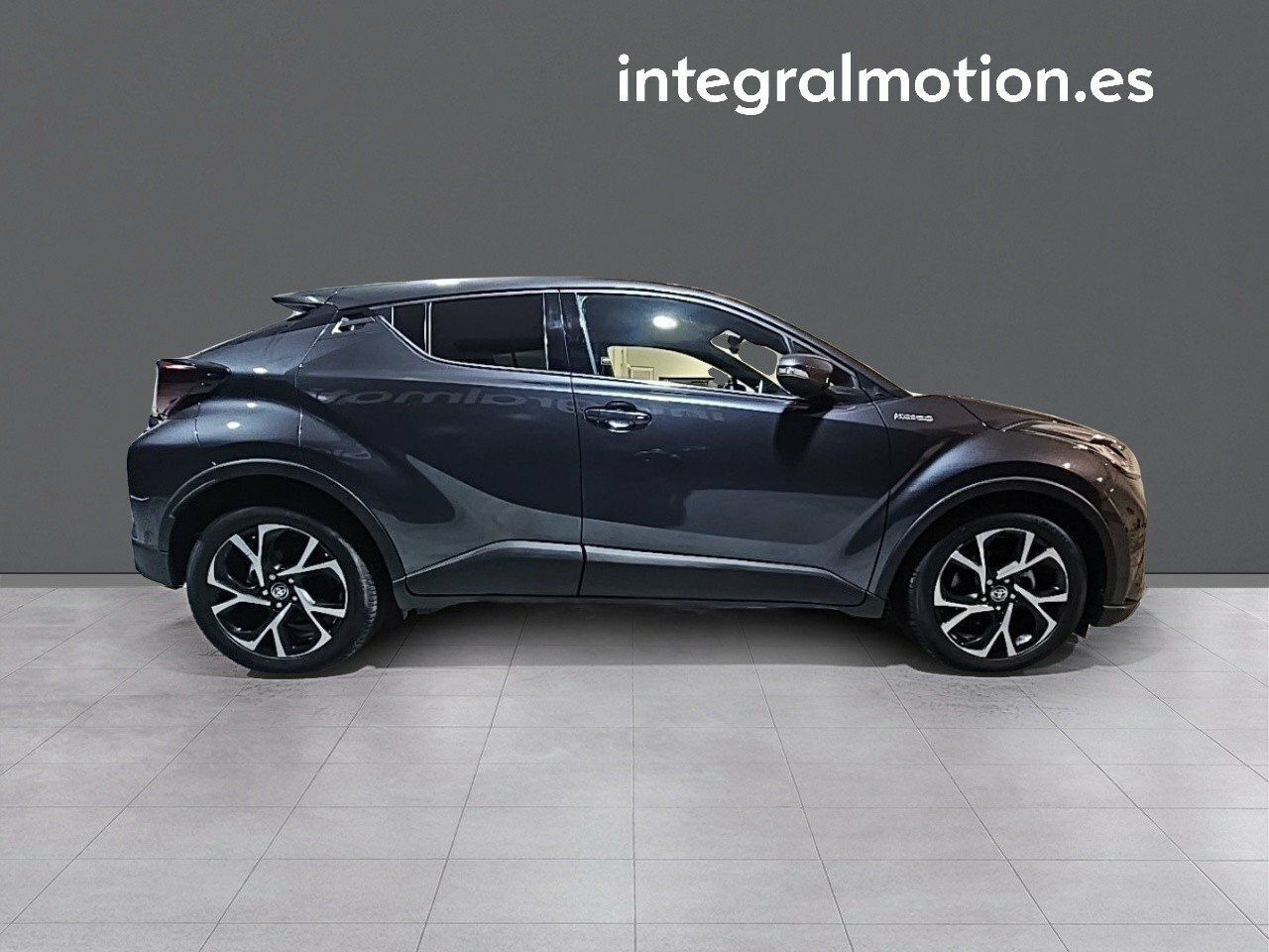 Foto Toyota C-HR 26