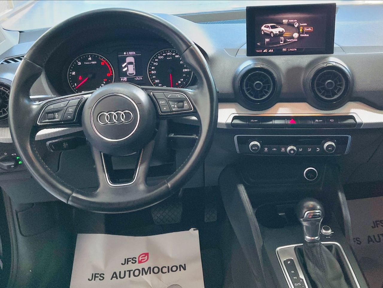 Foto Audi Q2 9