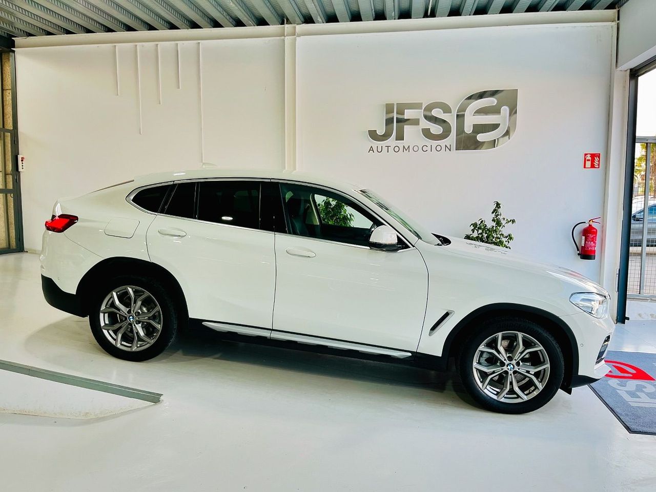 Foto BMW X4 3