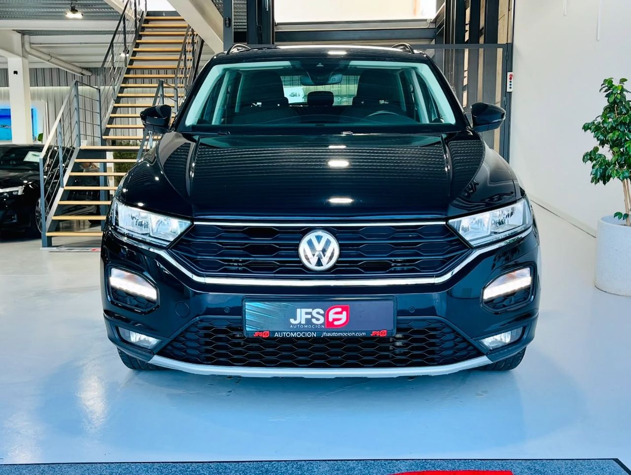 Foto Volkswagen T-Roc 3