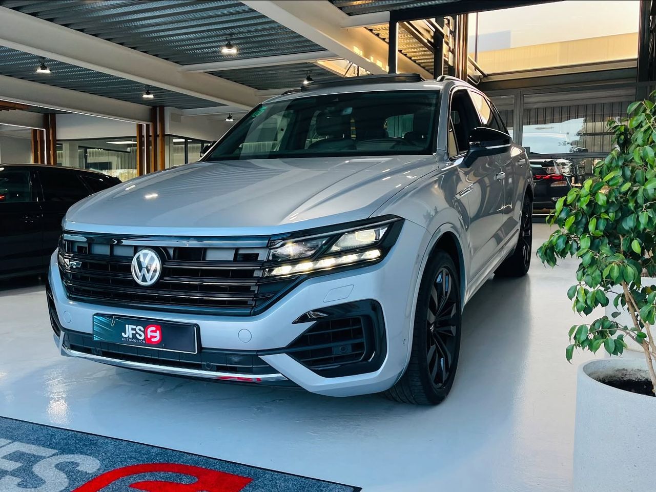 Foto Volkswagen Touareg 2