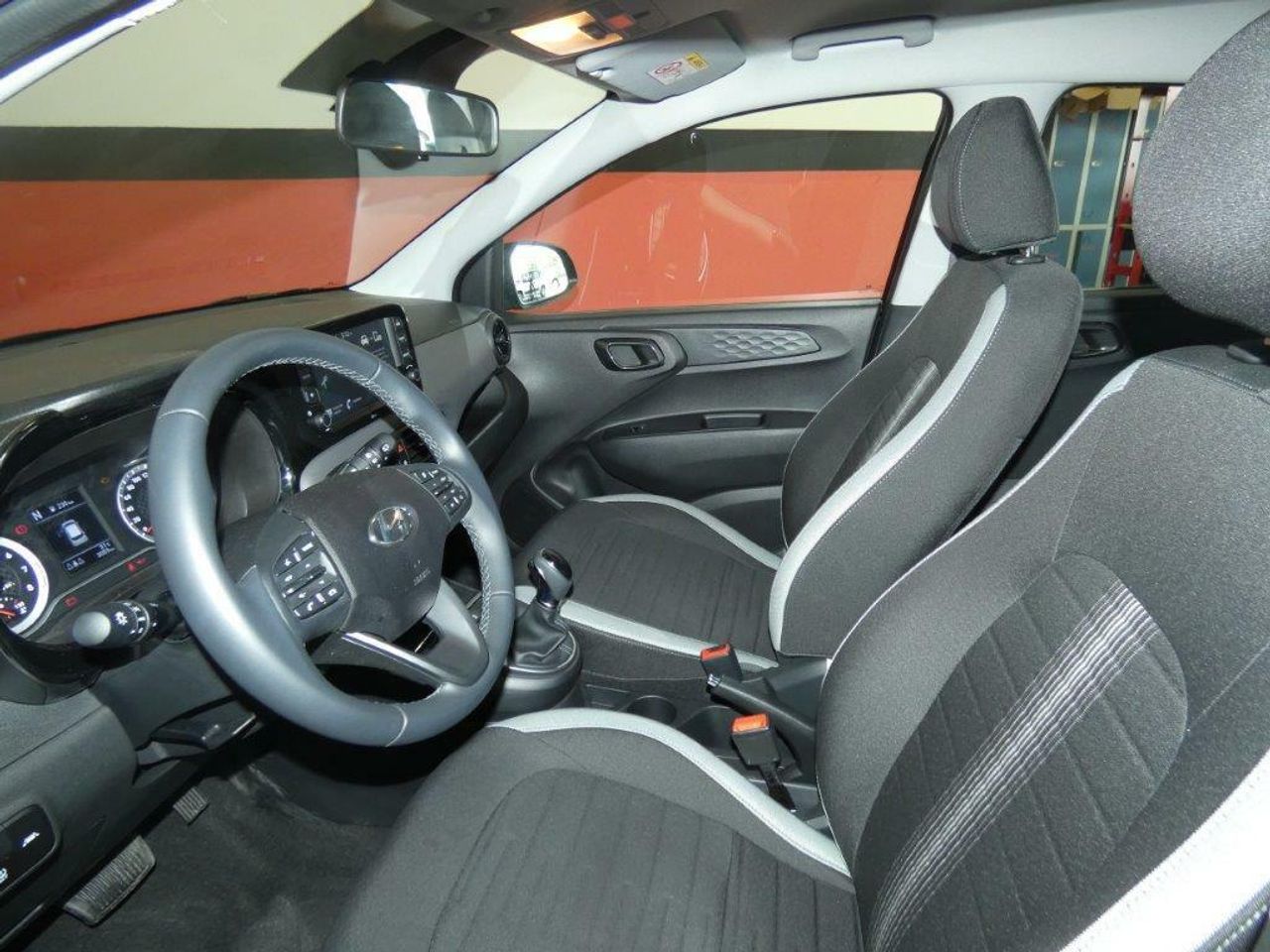 Foto Hyundai i10 17