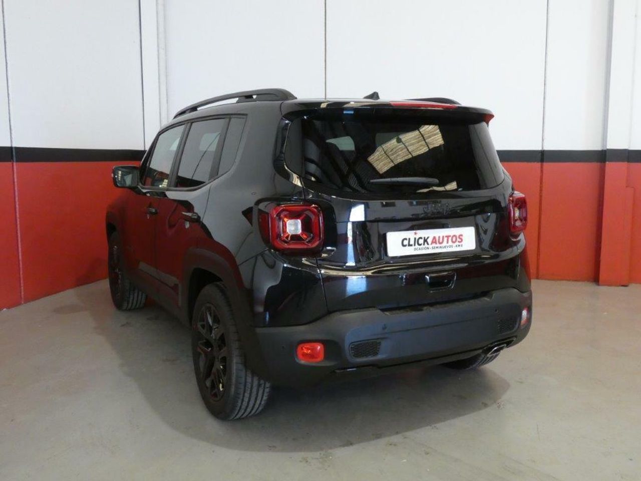 Foto Jeep Renegade 4