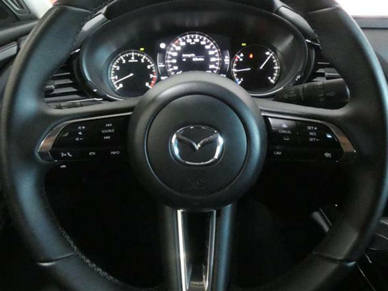 Foto Mazda CX-30 5