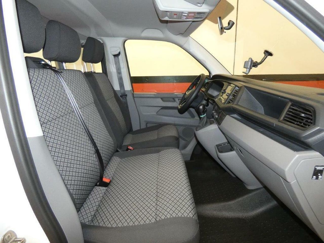 Foto Volkswagen Caravelle 11