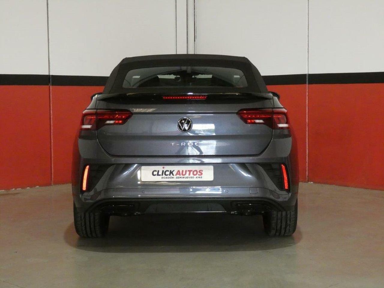 Foto Volkswagen T-Roc 12