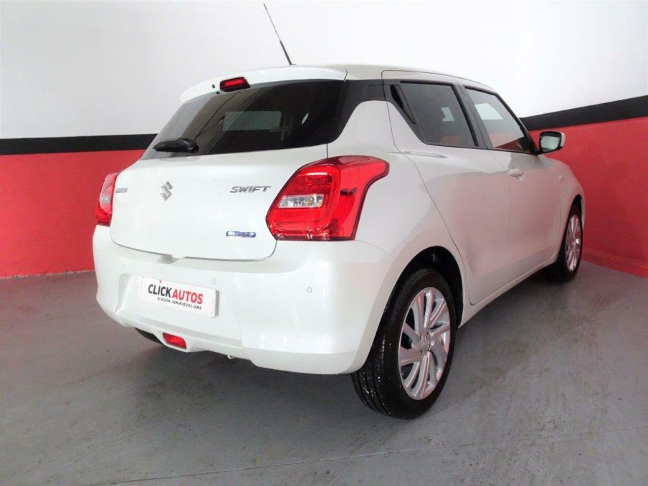 Foto Suzuki Swift 5