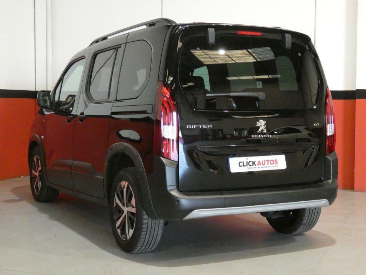 Foto Peugeot Rifter 8