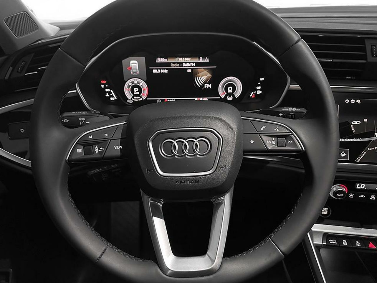 Foto Audi Q3 8