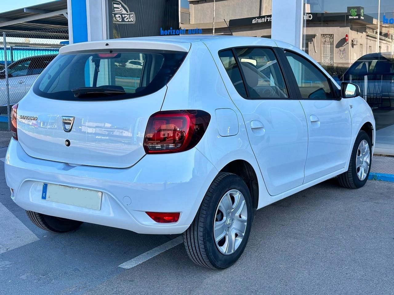 Foto Dacia Sandero 12