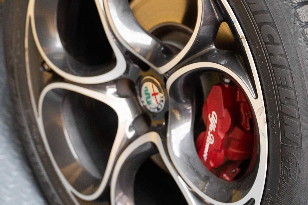 Foto Alfa Romeo Stelvio 16