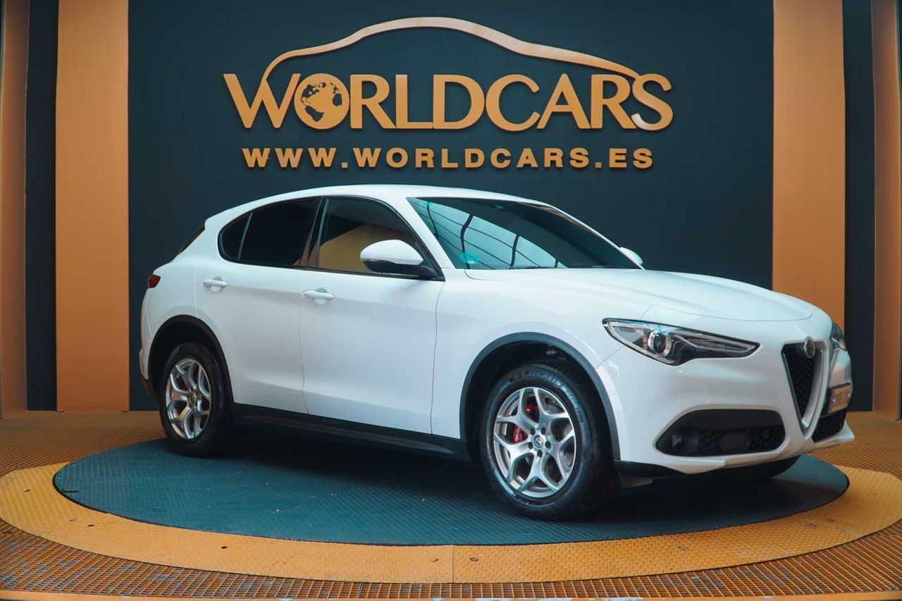 Foto Alfa Romeo Stelvio 3