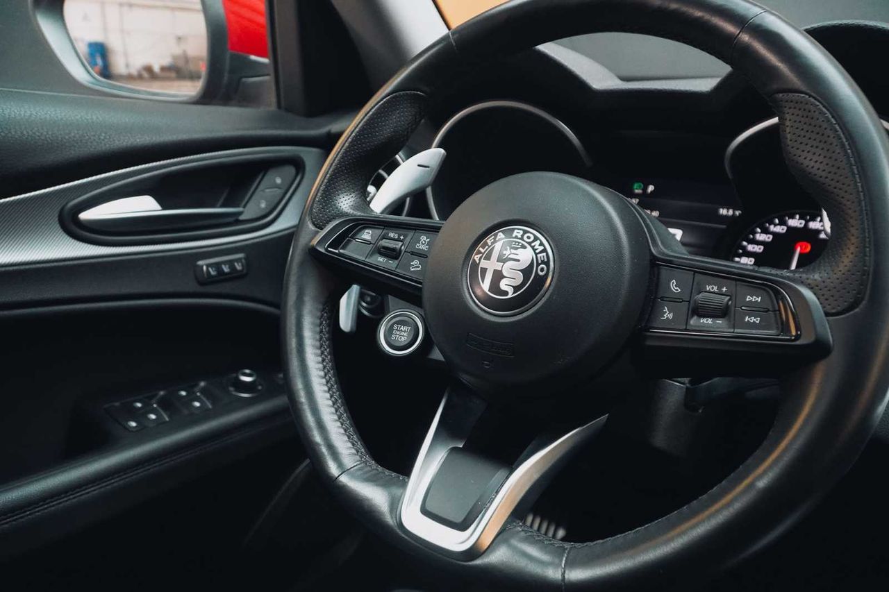 Foto Alfa Romeo Stelvio 12